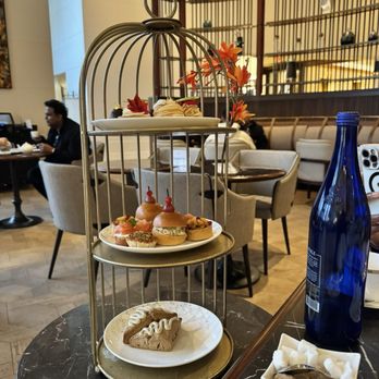 Salamander - Hotels Near Me - Washington, DC, District of Columbia