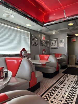Nana Dee's Diner by null