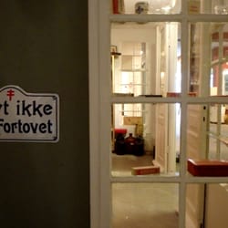 Thorsvang Danmarks Samlermuseum - Et romantisk gammelt skilt fra mere primitive tider