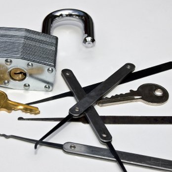 Adams Locksmith - Scottsdale Padlock Removal - Keys & Locksmiths Near Me Adams Locksmith - Scottsdale Padlock Removal - Keys & Locksmiths Near Me