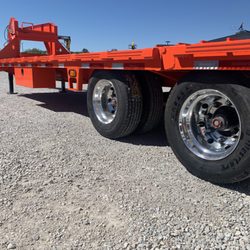 Spencer Trailers - 2022 40K Diamond C Fmax 216 35x102.