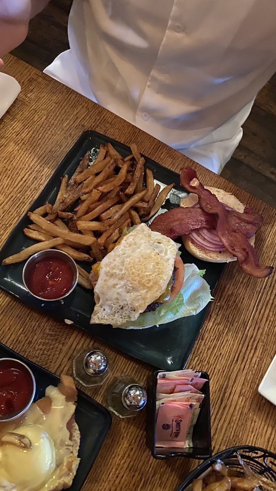 Lilly's Craft and Kitchen