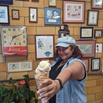 Plainwell Ice Cream - Ice Cream & Frozen Yogurt Near Me - Plainwell, Michigan