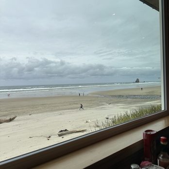 Mo's Seafood & Chowder - Seafood Near Me - Cannon Beach, Oregon Mo's Seafood & Chowder - Seafood Near Me - Cannon Beach, Oregon