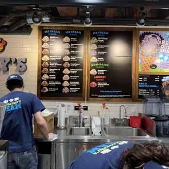 Ben & Jerry's - Custom Cakes Near Me - Boston, Massachusetts Ben & Jerry's - Custom Cakes Near Me - Boston, Massachusetts