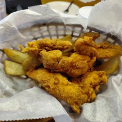 Kids ranger meal tenders and fries, large portion