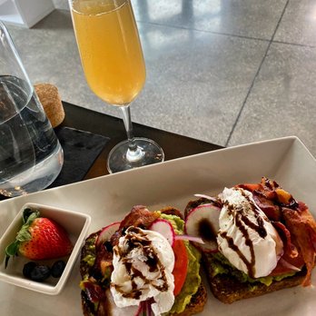 Rome + Fig - Avocado toast Pear mimosa - Seafood Near Me - Tampa, Florida Rome + Fig - Avocado toast Pear mimosa - Seafood Near Me - Tampa, Florida
