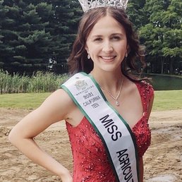 Sophie placed first in the formalwear category of the Teen National Miss Agriculture USA Competition.