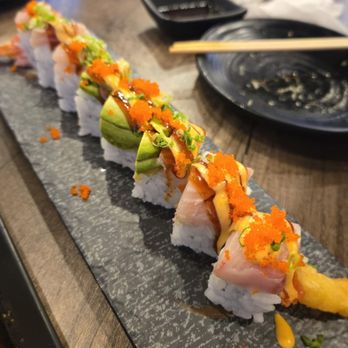 Sake - Baseline roll, yummy! - Sushi Bars Near Me - Roseville, California