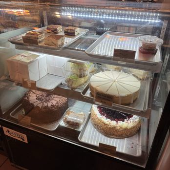 Arabica Coffee House - Coffee & Tea Near Me - Willoughby, Ohio