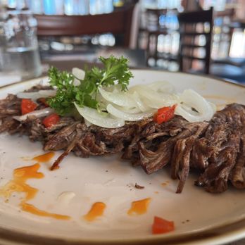 La Mulata - Vaca frita a la campesina - Cuban Near Me - Miami Beach, Florida