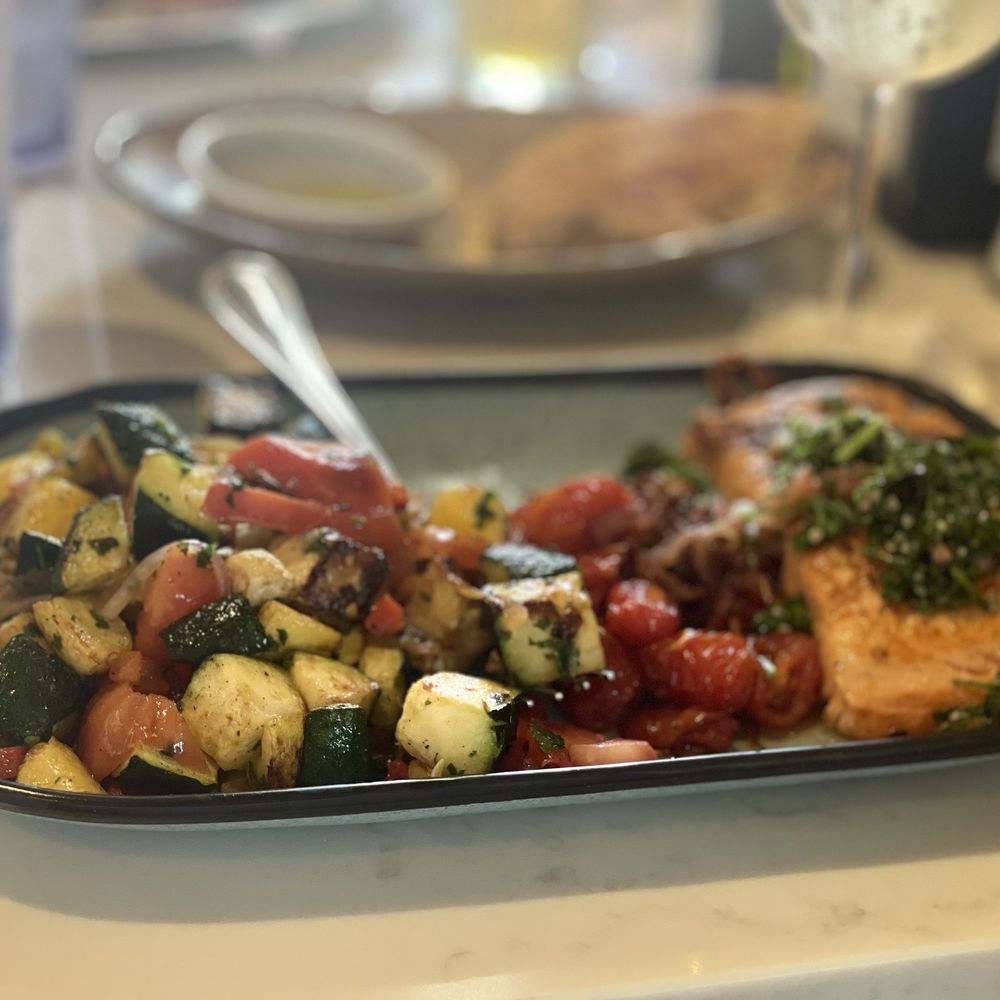 Meddys - Salmon with citrus sauce and veggies - Middle Eastern Near Me - Wichita, Kansas