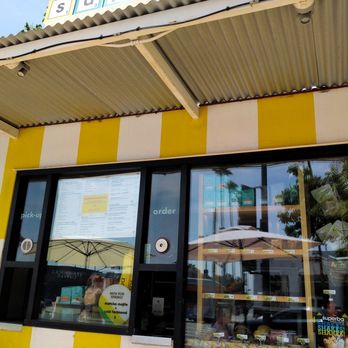 Superba Snacks + Coffee - View from the street - Cafes Near Me - Los Angeles, California Superba Snacks + Coffee - View from the street - Cafes Near Me - Los Angeles, California