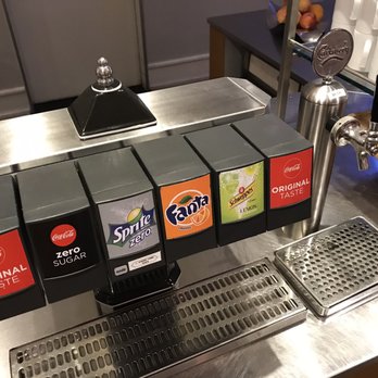 Aviator Lounge - Beer on tap is a plus - Airport Lounges Near Me - Kastrup, 84