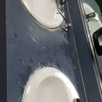 World Gym - Bathrooms - Gyms Near Me - Schererville, Indiana World Gym - Bathrooms - Gyms Near Me - Schererville, Indiana
