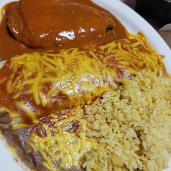 El Torito Cafe - Chile relleno and smothered burrito - Mexican Near Me - Henderson, Nevada El Torito Cafe - Chile relleno and smothered burrito - Mexican Near Me - Henderson, Nevada