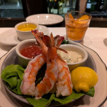 Houston's Restaurant - American Near Me - Pompano Beach, Florida