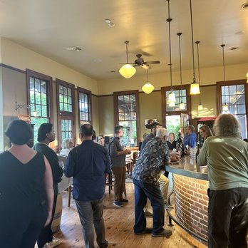 Ken Wright Cellars Tasting Room - a crowd of people - Wine Tasting Room Near Me - Carlton, Oregon