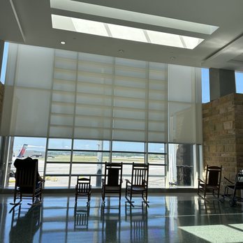 McGhee Tyson Airport - McGhee Tyson Airport - Airports Near Me - Alcoa, Tennessee