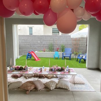 Made With Jetaime Events - Picnic in the backyard - Party Equipment Rentals Near Me Made With Jetaime Events - Picnic in the backyard - Party Equipment Rentals Near Me
