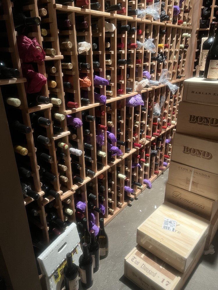 Vin Cella - vineyard in Sarasota, FL