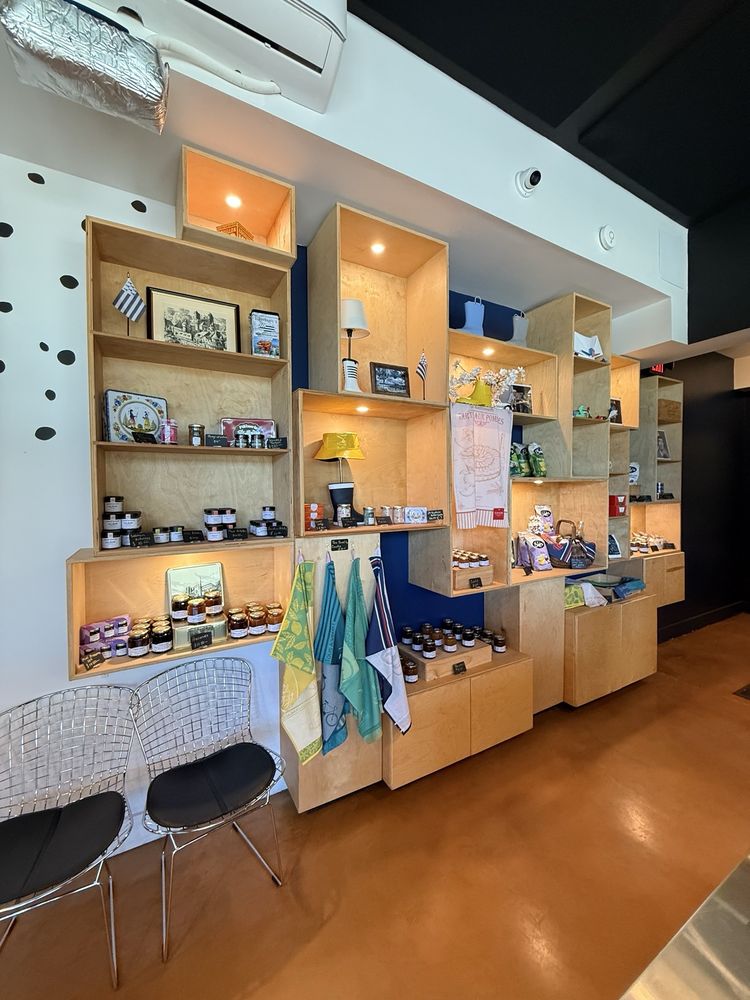 L'Annexe De Mamie Colette Logo