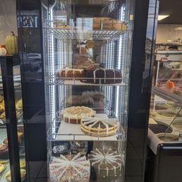 Cakes and pies Cakes and pies