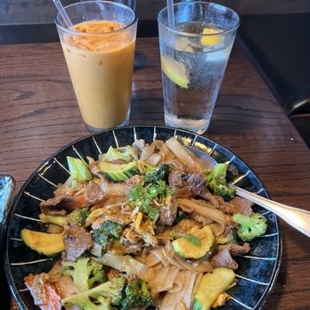 Mai Thai Cuisine - 9/23/25 FYI. Beef Pad See Eew with my daughter's Pumpkin Thai Tea - Thai Near Me - San Leandro, California Mai Thai Cuisine - 9/23/25 FYI. Beef Pad See Eew with my daughter's Pumpkin Thai Tea - Thai Near Me - San Leandro, California