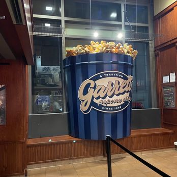 Garrett Popcorn Shops - Popcorn Shops Near Me - Chicago, Illinois