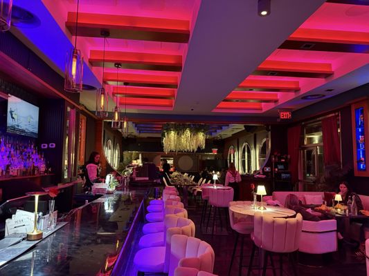 Joia Restaurant & Lounge by null