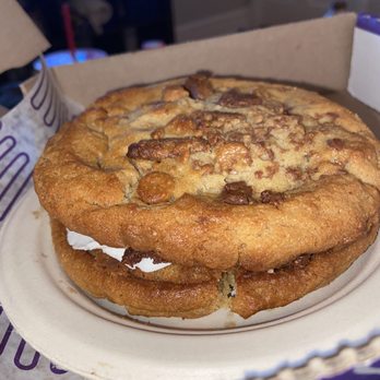 Insomnia Cookies - Deluxe Cookiewich - Desserts Near Me - St Louis, Missouri Insomnia Cookies - Deluxe Cookiewich - Desserts Near Me - St Louis, Missouri