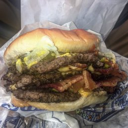 Triple cheeseburger Triple cheeseburger