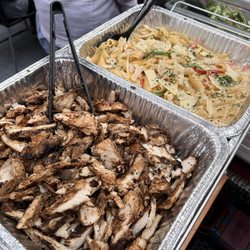 1730 Wine Bar and Eats - Pan of jerk chicken and white wine pasta