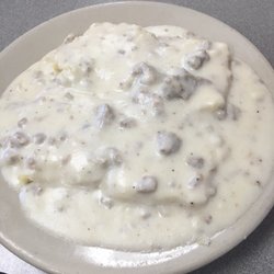 Lillie's Place - Full order of biscuits and gravy