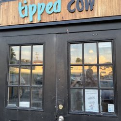 Tipped Cow Creamery - The way in.