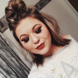 Top Knots And Gloss Artistry