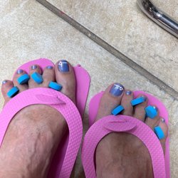 Honey Nails - Pedicure art