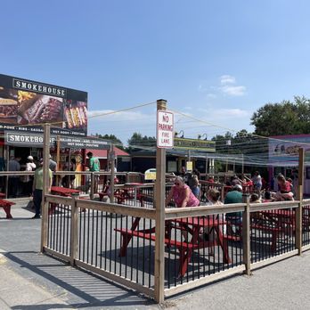 The Big Apple - Smokehouse restaurant - Bakeries Near Me - Colborne, Ontario The Big Apple - Smokehouse restaurant - Bakeries Near Me - Colborne, Ontario