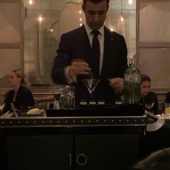 Connaught Bar - Martini cart - Bars Near Me - London, XGL