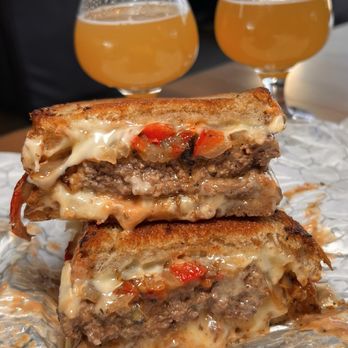 Mast Landing Brewing Company - Patty Melt from Nighthawk's Kitchen and beer from Mast Landing - Breweries Near Me - Freeport, Maine
