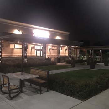 RaceTrac - the outside of a restaurant at night - Gas Stations Near Me - North Richland Hills, Texas