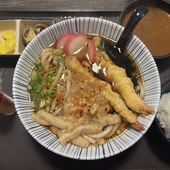 Hako - Shrimp Tempura Udon - Sushi Bars Near Me - Irvine, California Hako - Shrimp Tempura Udon - Sushi Bars Near Me - Irvine, California