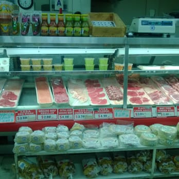 Skyline Farm Market - a display of meat and cheeses - Grocery Near Me - Lemon Grove, California Skyline Farm Market - a display of meat and cheeses - Grocery Near Me - Lemon Grove, California