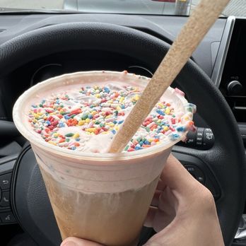 Boichik Bagels Factory - Strawberry Cream Top with Rainbow Sprinkles (Pride Month Special) - Bagels Near Me - Berkeley, California Boichik Bagels Factory - Strawberry Cream Top with Rainbow Sprinkles (Pride Month Special) - Bagels Near Me - Berkeley, California