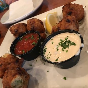 Hobo's Cafe - New American Near Me - Key Largo, Florida