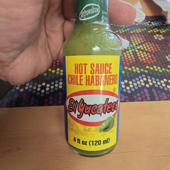 Taqueria Jalisciense Baes - Hot sauce option that packs some heat - Mexican Near Me - Deltona, Florida