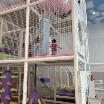 Bubbles Indoor Playground - Venues & Event Spaces Near Me - Burbank, California