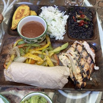 The Hideaway - Chicken fajita - Steakhouses Near Me - Beverly Hills, California