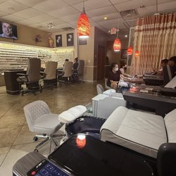Luxe Nail Spa - Large salon had multiple pedicure, chairs, and manicure tables