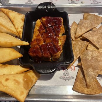 Camila's Tex-Mexi-Que - Tex-Mex Near Me - Conroe, Texas Camila's Tex-Mexi-Que - Tex-Mex Near Me - Conroe, Texas